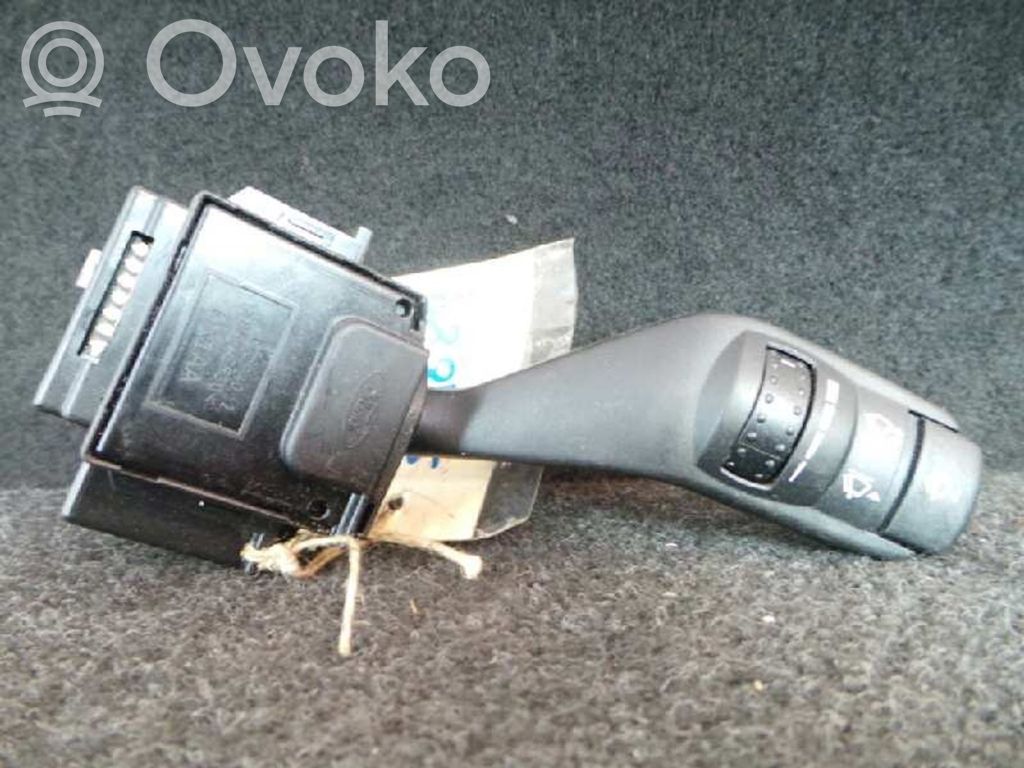 Valytuvų rankenėlė   4M5T17A553BD