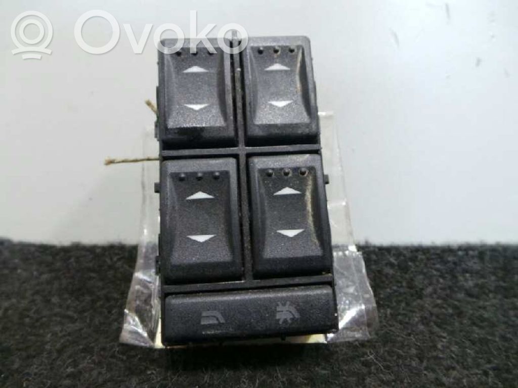 Ford Mondeo Mk III Electric window control switch 
