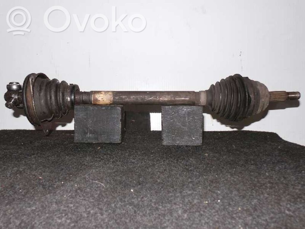 Priekinis pusašis   L650MM