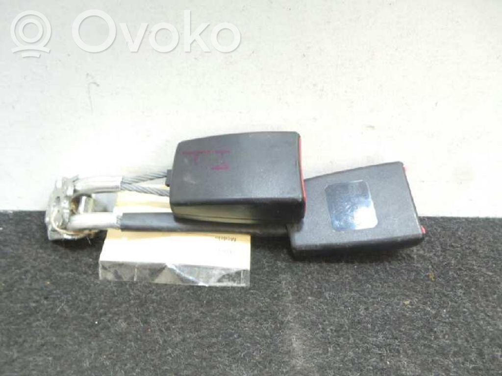 Seat Exeo (3R) Cinturón trasero 