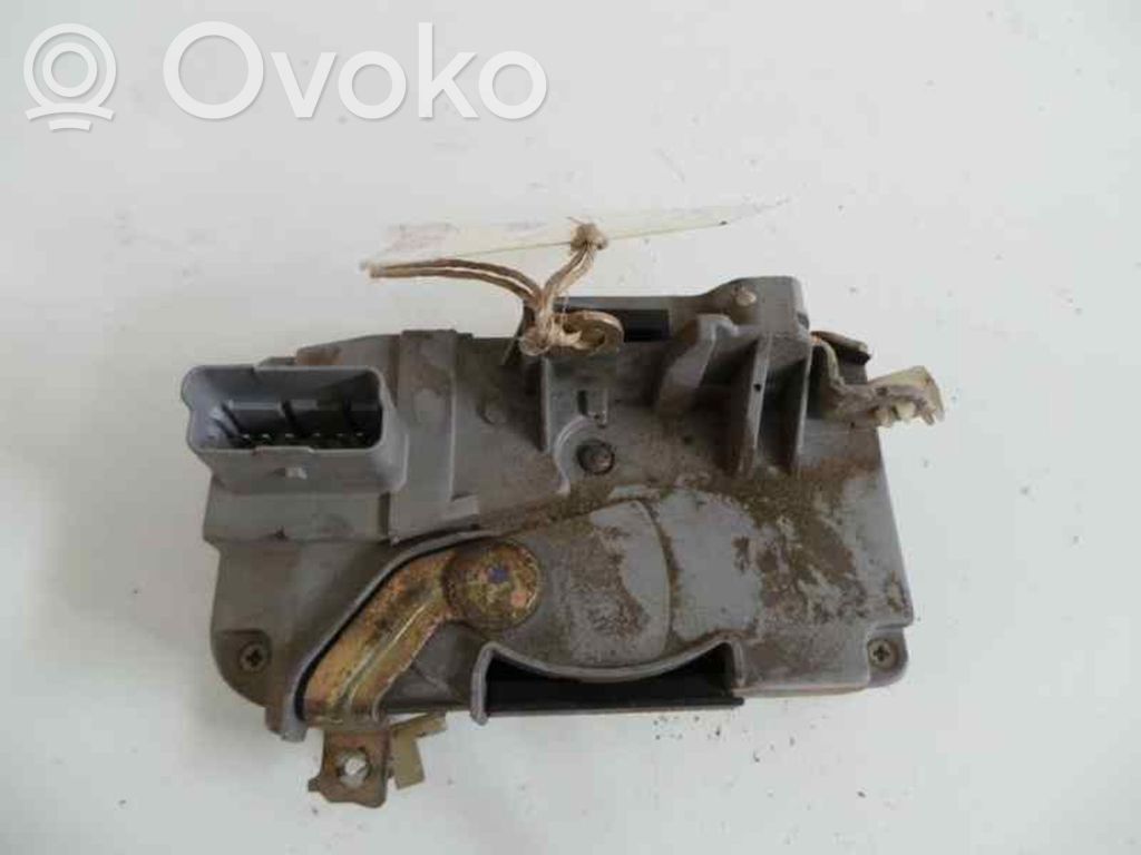 Citroen C5 Front door lock 