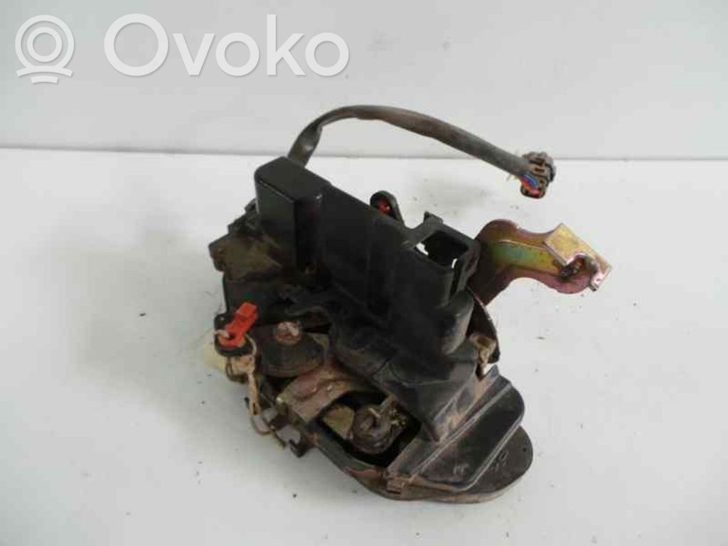 KIA Carnival Front door lock 
