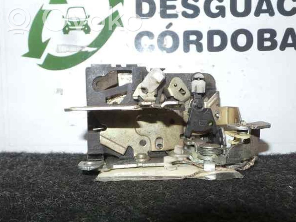 Türschloss vorne   4PUERTAS
