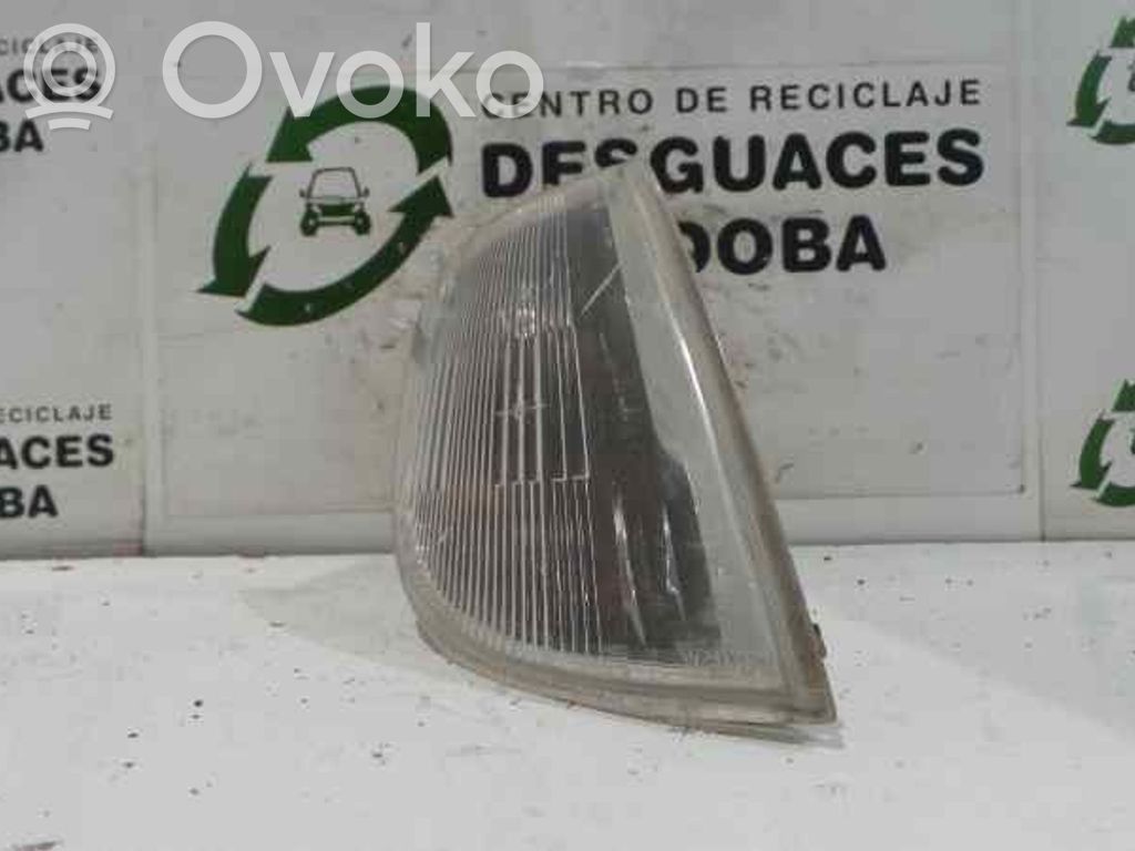 Front indicator light   9699,BLANCO
