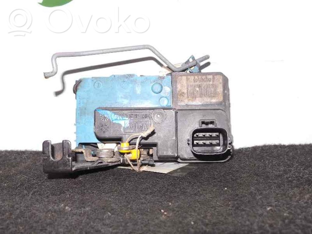 Priekšpusē slēdzene   8650546,9907,ELECTRICA8PIN