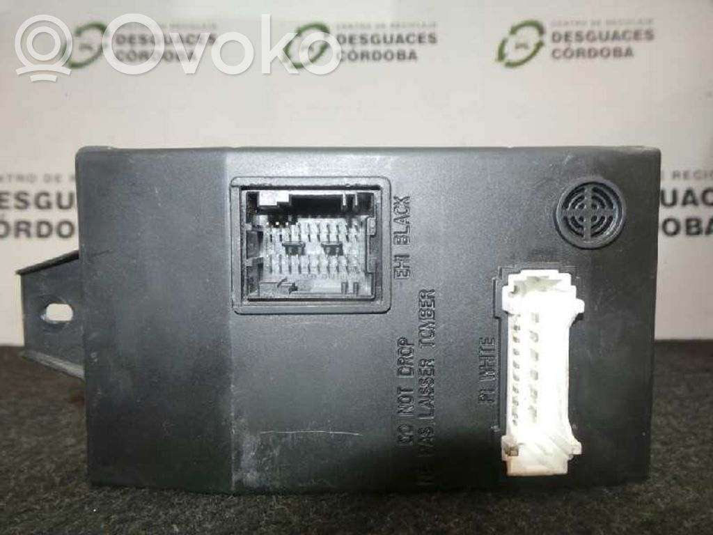Unidad de control de puerta
