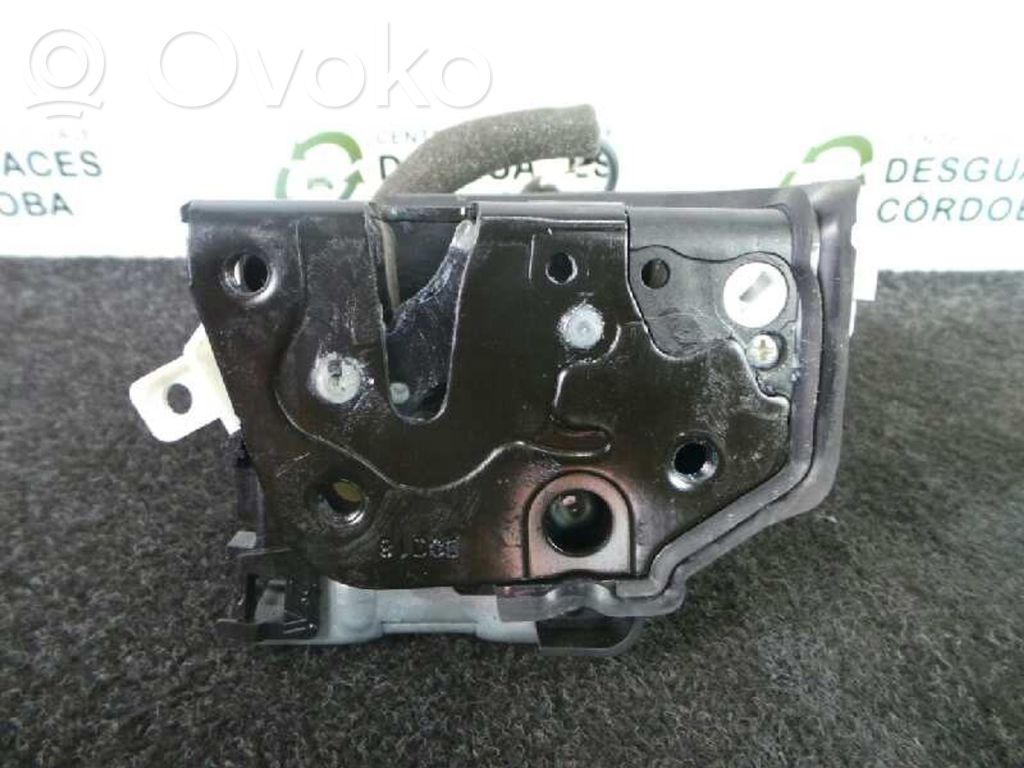 Priekšpusē slēdzene   8X1837016C,5PUERTAS,ELECTRICA5PIN