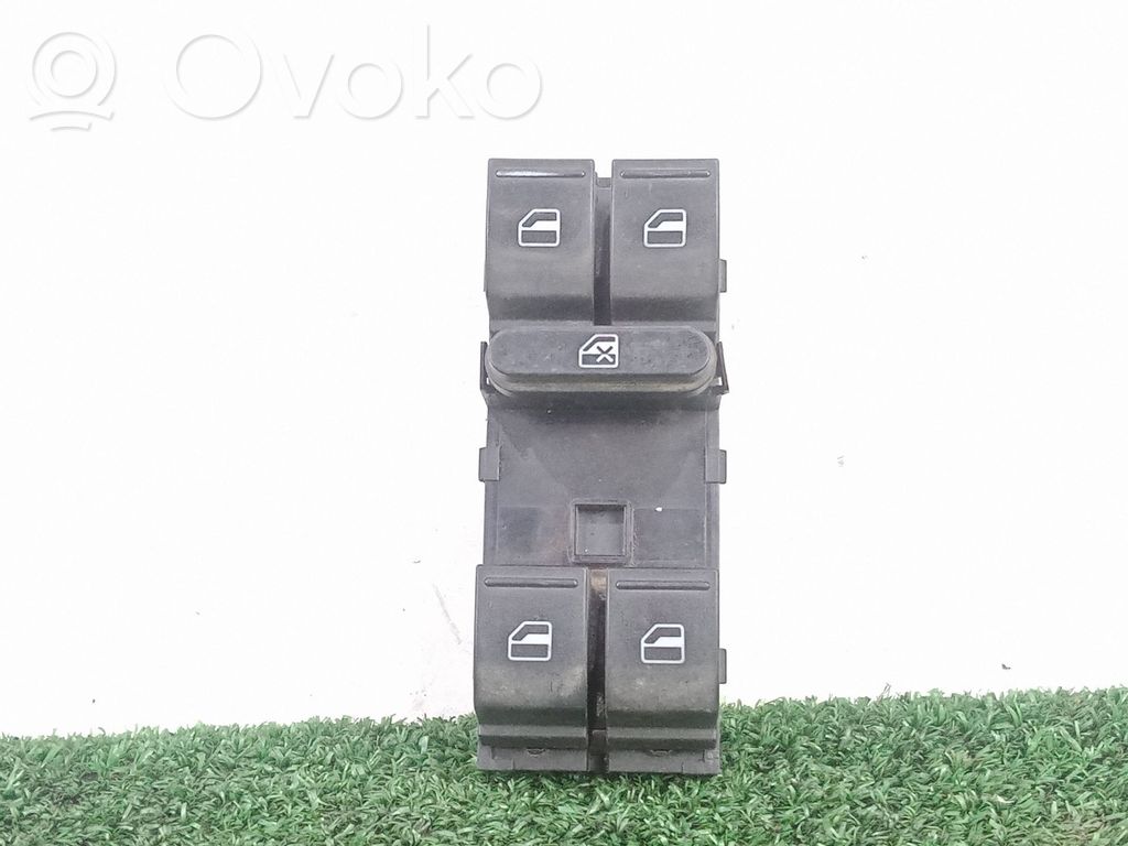 Electric window control switch   1K4959857A,4BOTONES