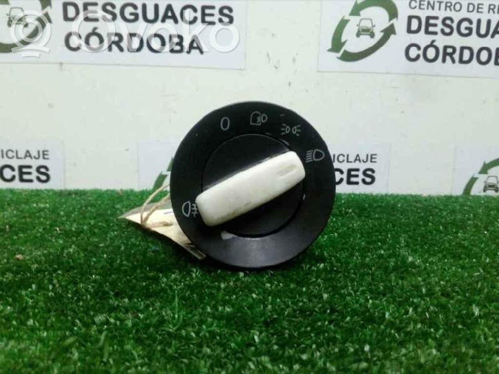 Volkswagen Passat Alltrack Multifunctional control switch/knob 