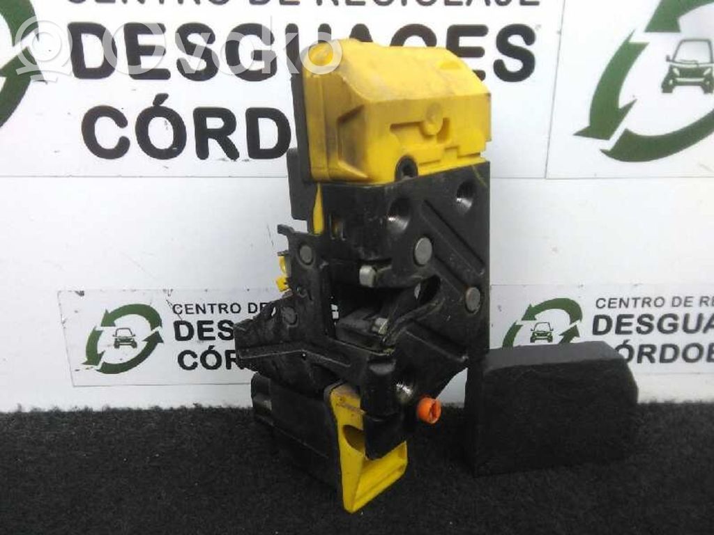 Rear door lock   30663050,6PINES