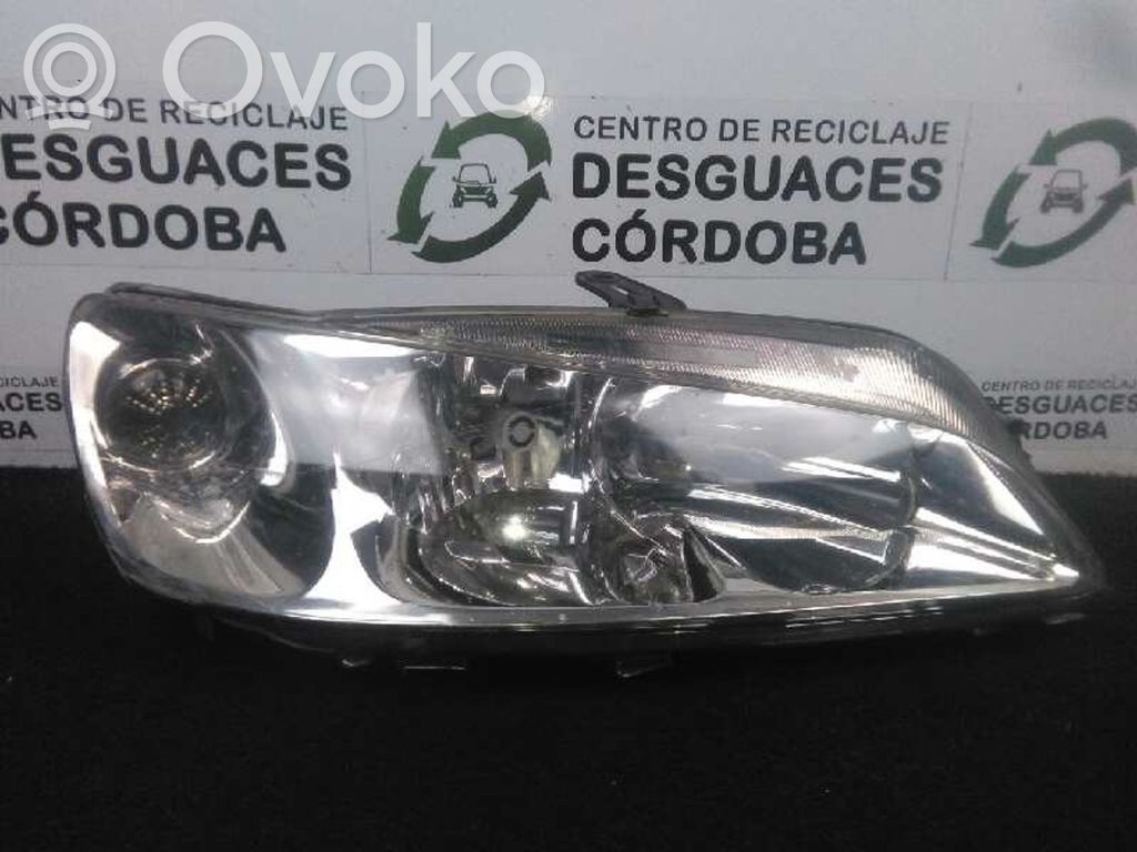 Peugeot 306 Priekinis žibintas 