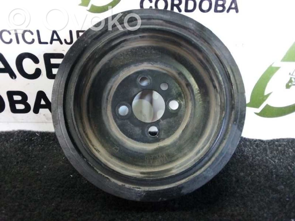 Polea del cigüeñal   036105243C,6CANALES