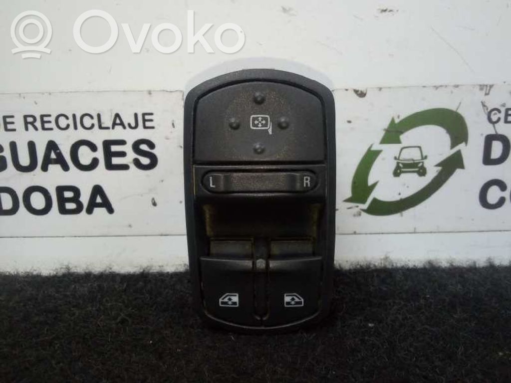Opel Corsa D Interruptor del elevalunas eléctrico 