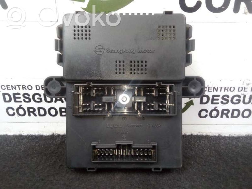 Otras unidades de control/módulos   8232021030
