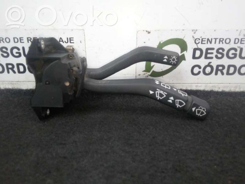 Commodo d'essuie-glace   90BG11K665DD