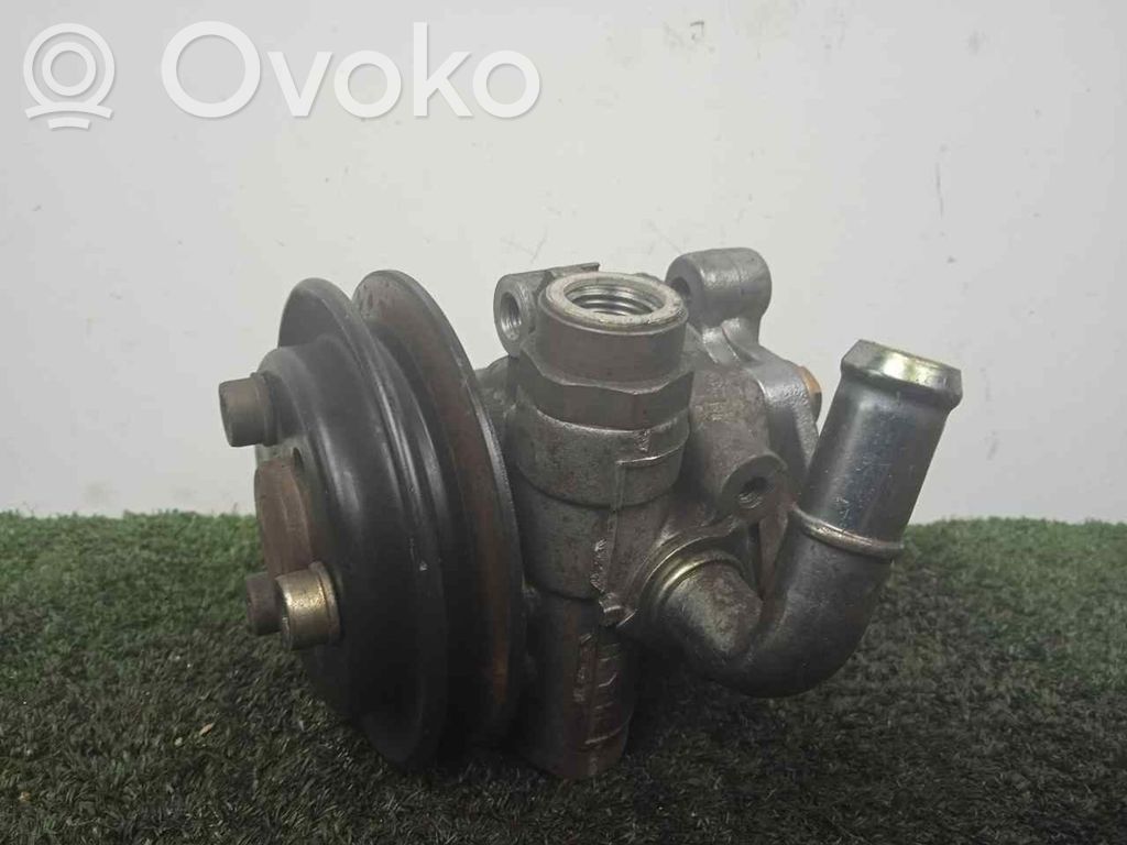 Ohjaustehostimen pumppu   8D0145156L,105BARESKAYABA