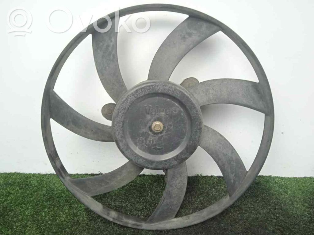 Seat Cordoba (6K) Ventilatore di raffreddamento elettrico del radiatore 