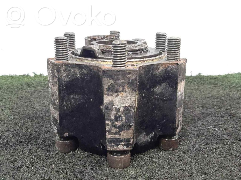 Cubo de rueda delantera