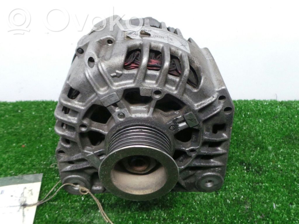 Nissan Primera Ģenerators 