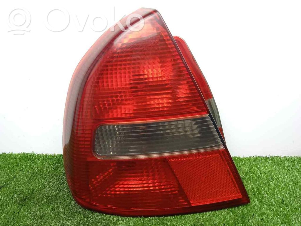 Mitsubishi Carisma Rear/tail lights 