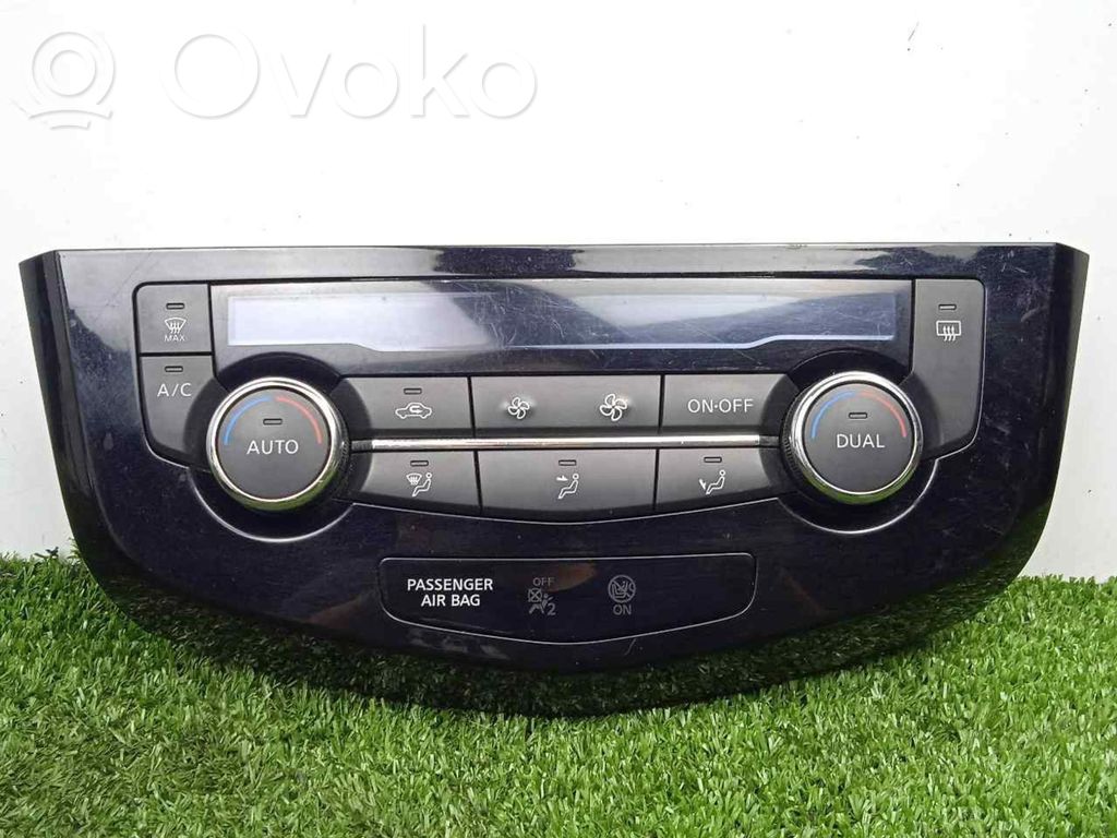 Nissan X-Trail T32 Climate control unit 