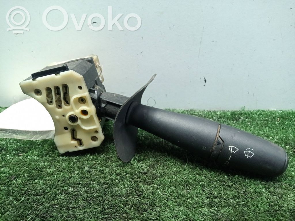 Ручка стеклоочистителей   36969B