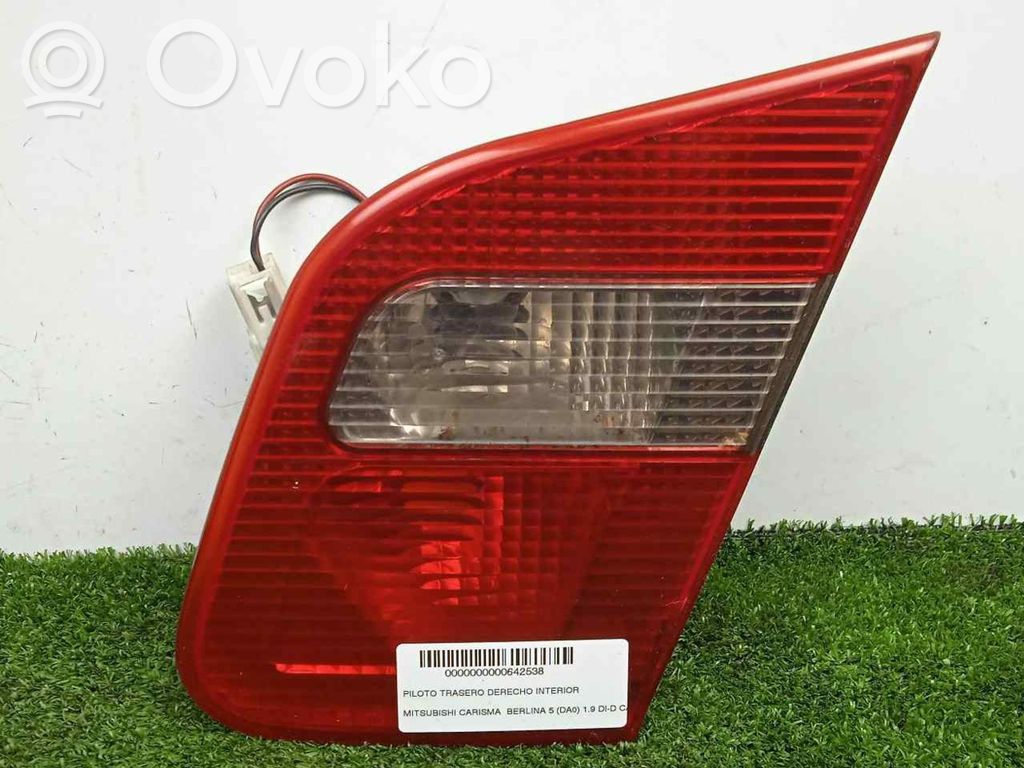 Mitsubishi Carisma Tailgate rear/tail lights 