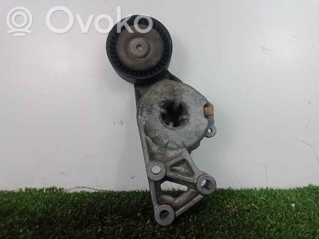 Diržo įtempėjas   06A903315E