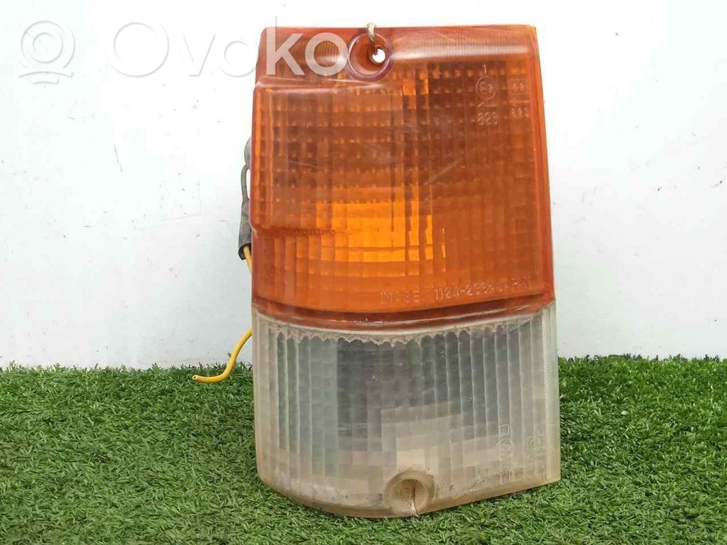 Front indicator light   1124236R,8391
