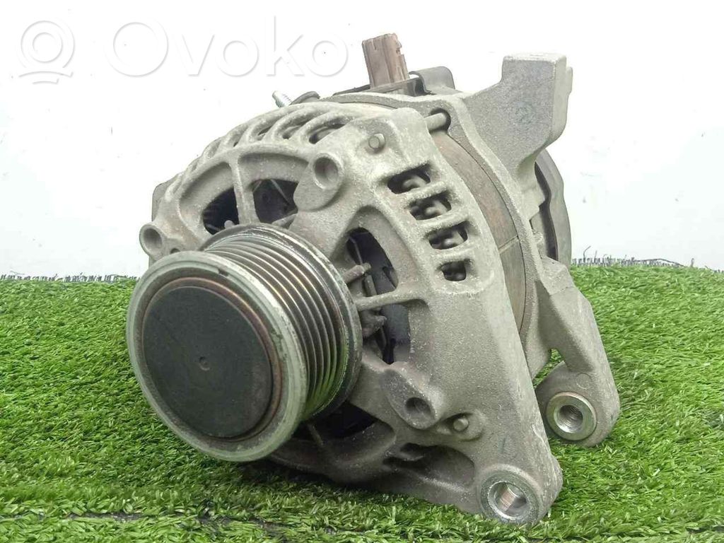 Toyota Auris E180 Ģenerators 