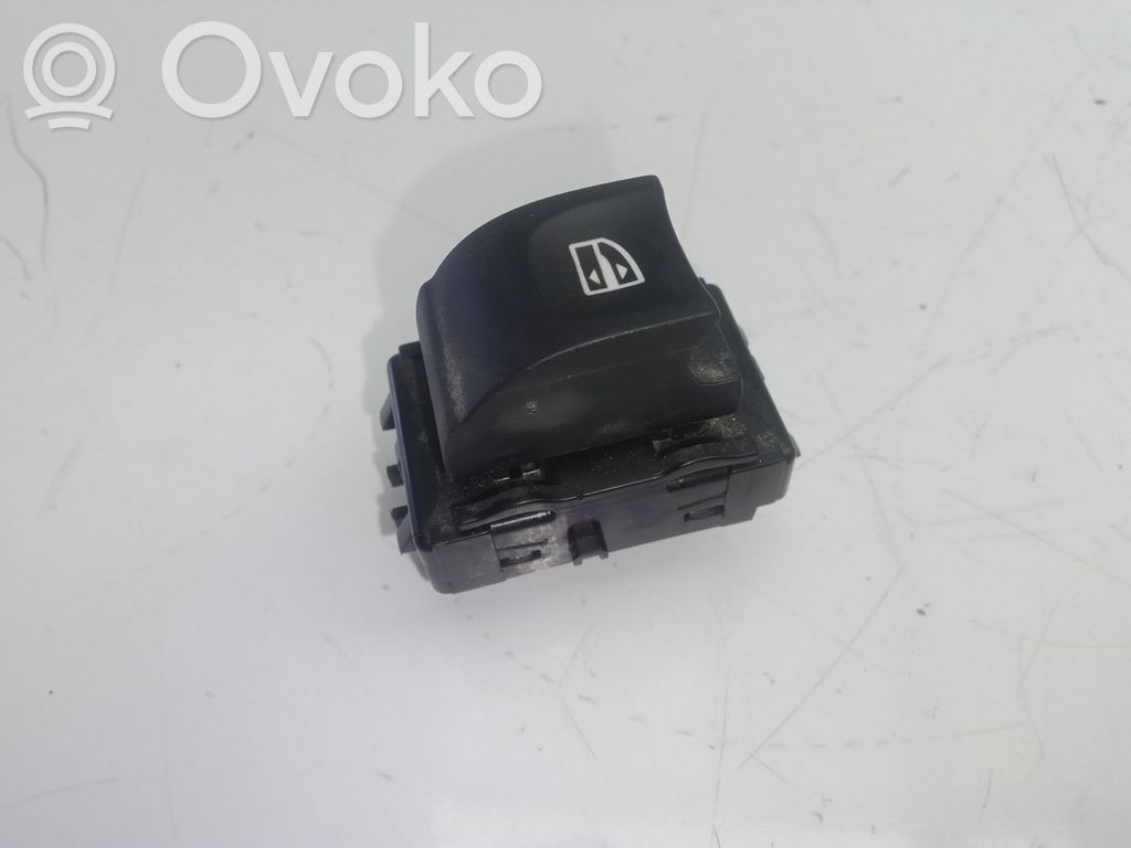 Elektrisko logu slēdzis