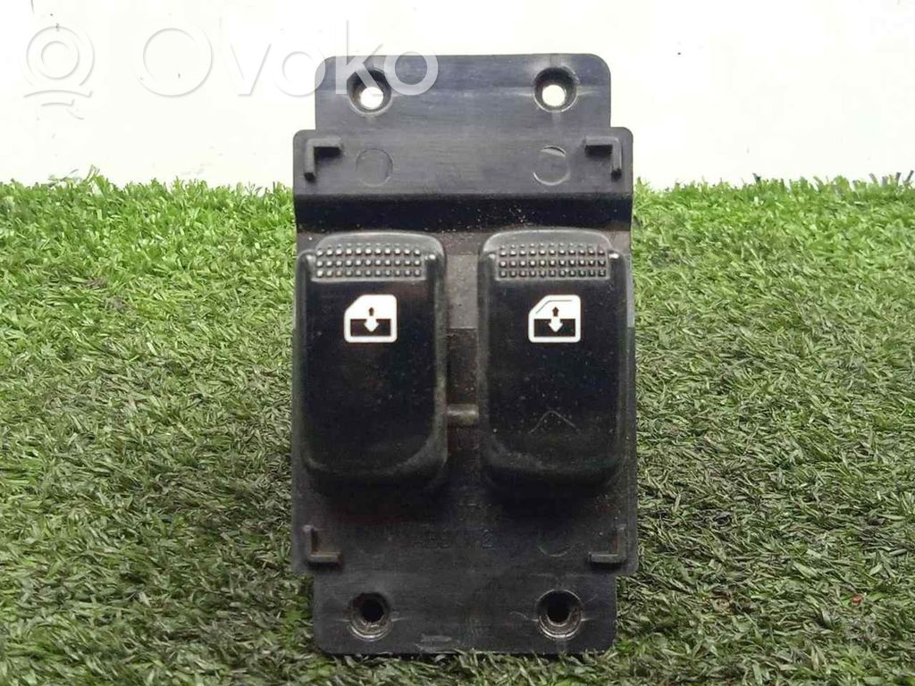Interruptor del elevalunas eléctrico   2BOTONES