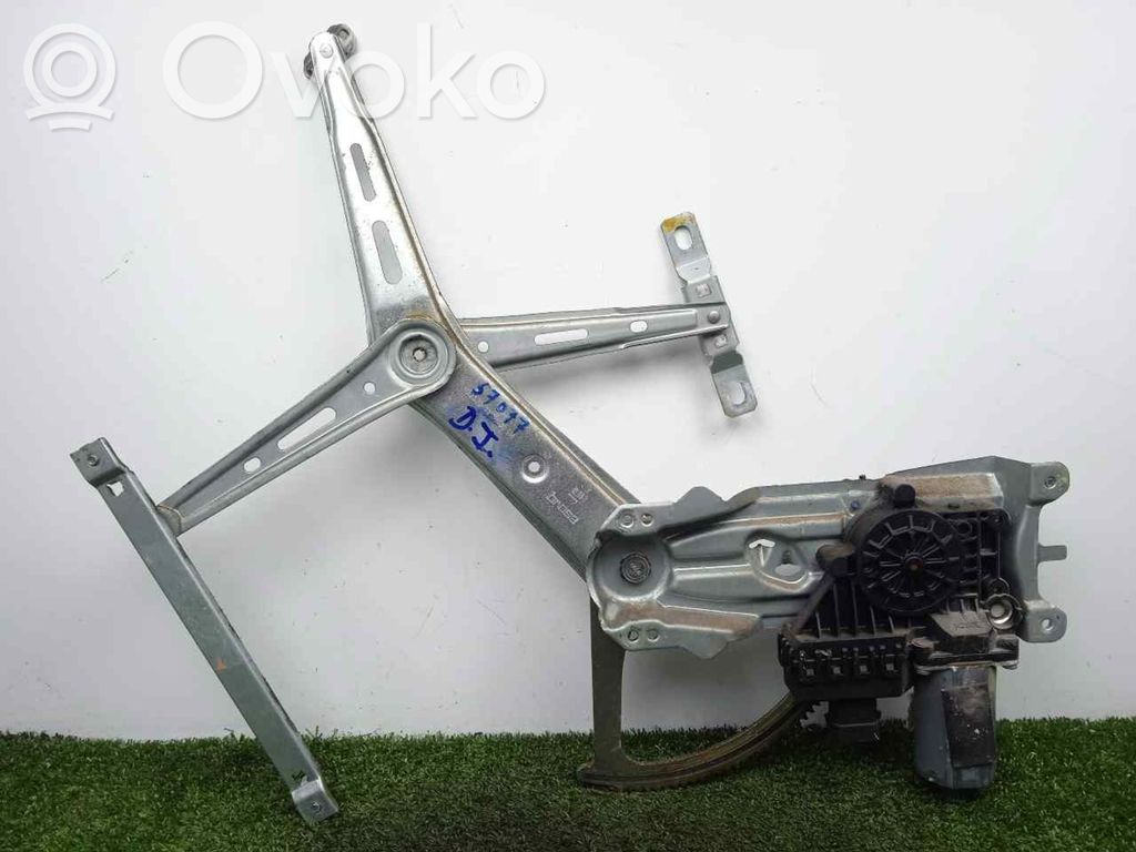 Opel Zafira B Front door manual window regulator 