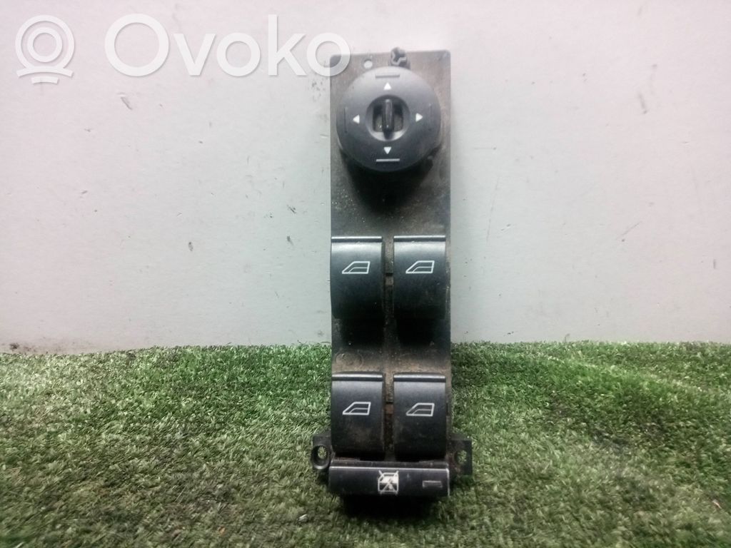 Interruptor del elevalunas eléctrico   3M5T14A132AF,4BOTONES