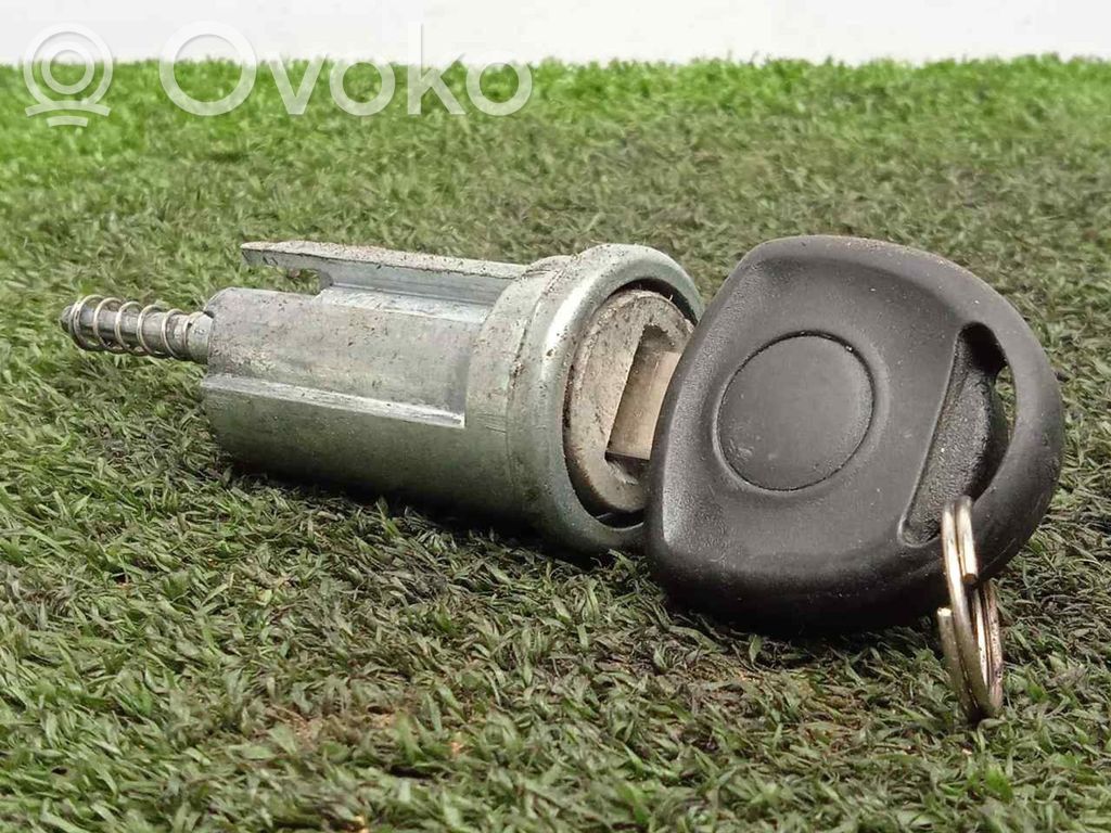 Ignition lock   SINREFERENCIA,ZAFIRAA,SOLOBOMBIN