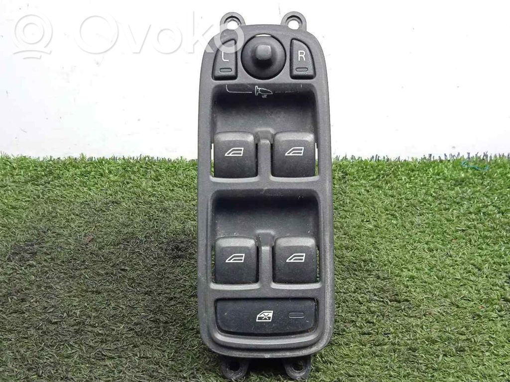 Electric window control switch   31334346,4BOTONES,MANDOESPEJOS