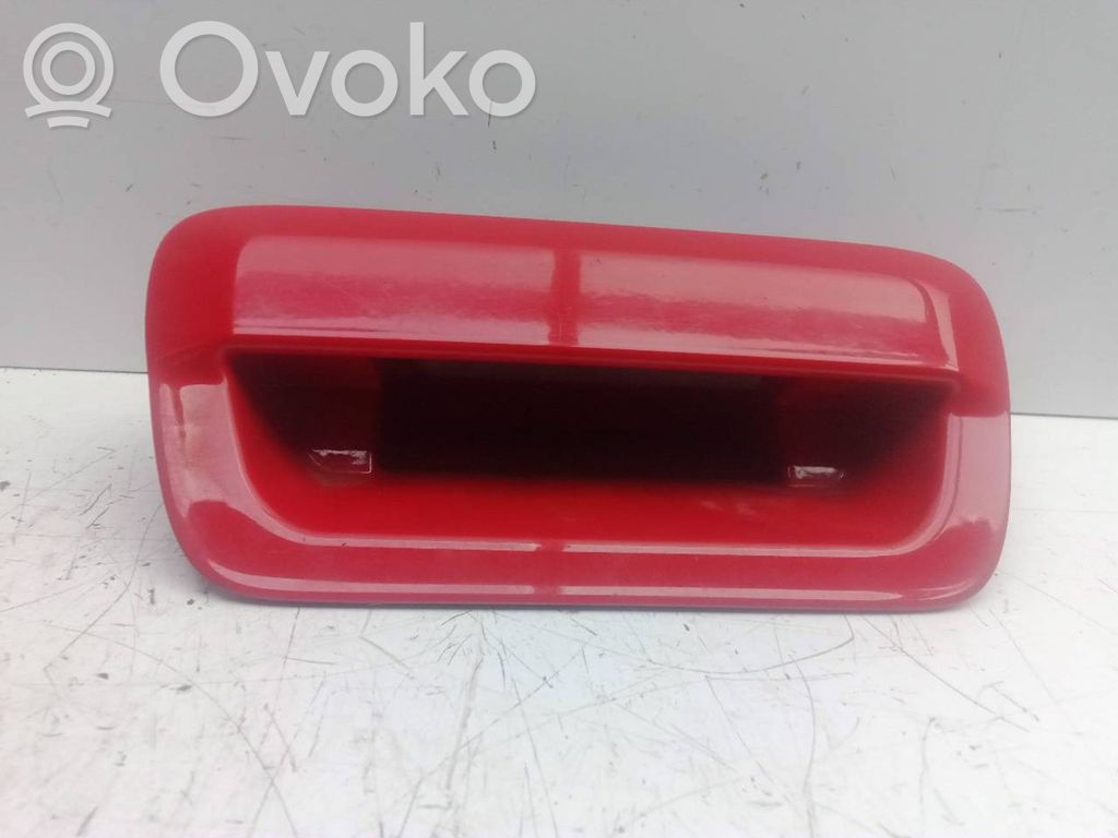 Manecilla externa puerta trasera   ROJO