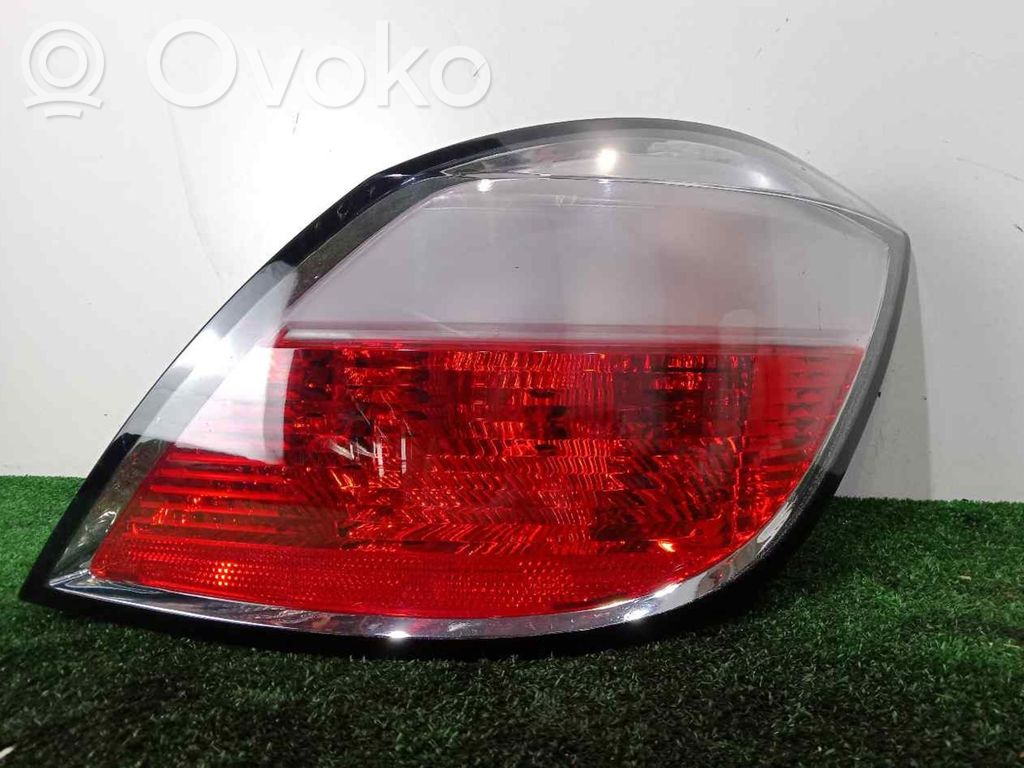 Opel Astra G Rear/tail lights 