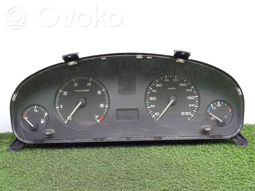 Geschwindigkeitsmesser Cockpit   2CONECTORES