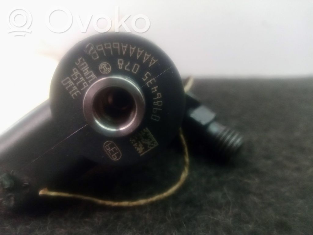 Opel Corsa C Inyector de combustible 