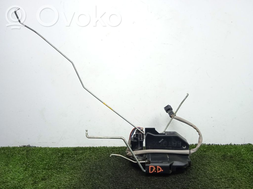 Hyundai Getz Priekšpusē slēdzene 