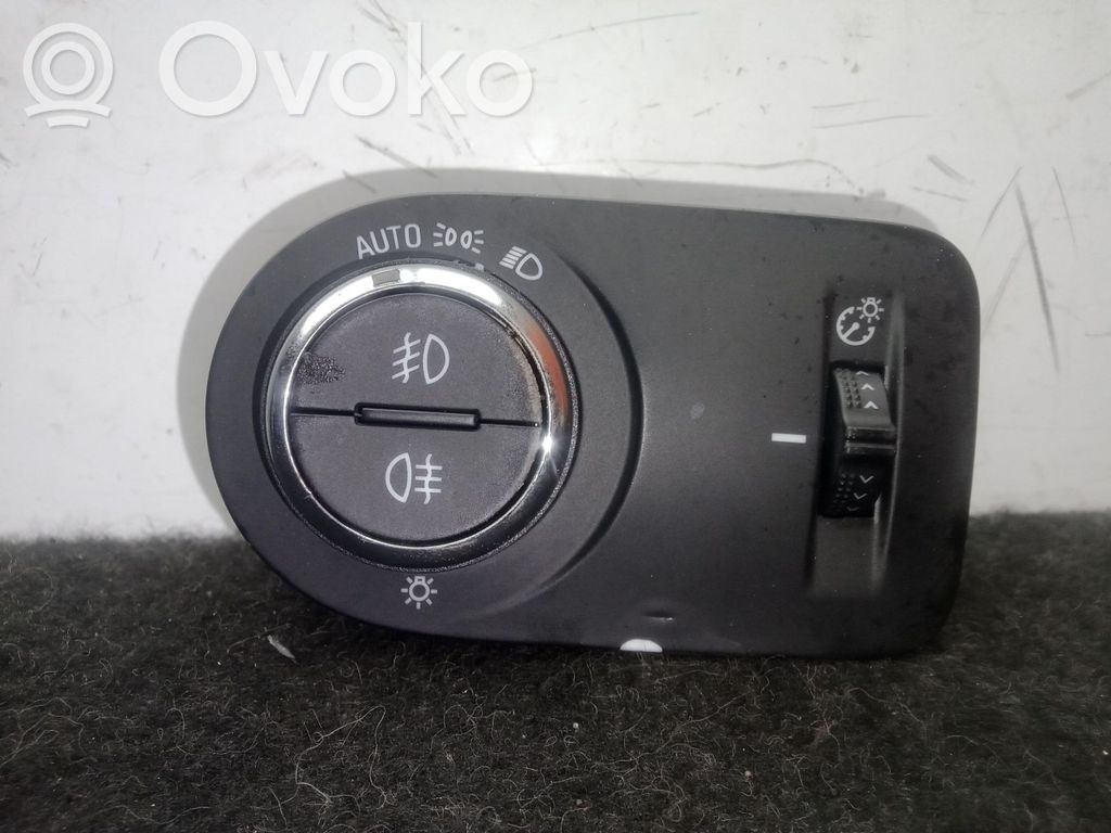 Opel Astra K Monikäyttöinen ohjauskytkin/nuppi