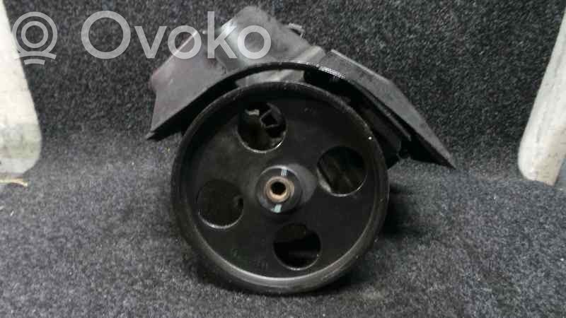 Peugeot 206 Vairo stiprintuvo siurblys 