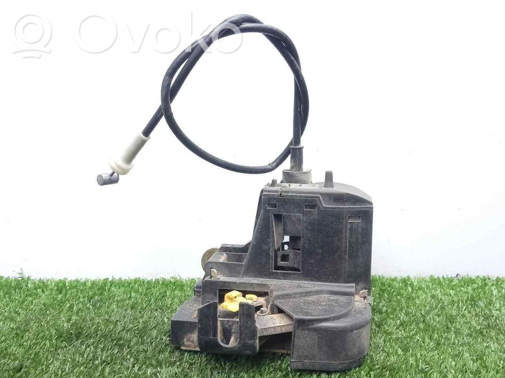 Renault Scenic I Front door lock 