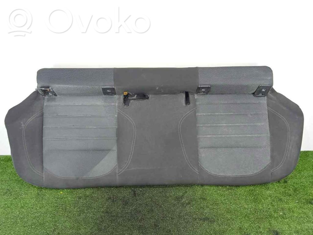 Takaistuin   01561567780,BANQUETATRASERA