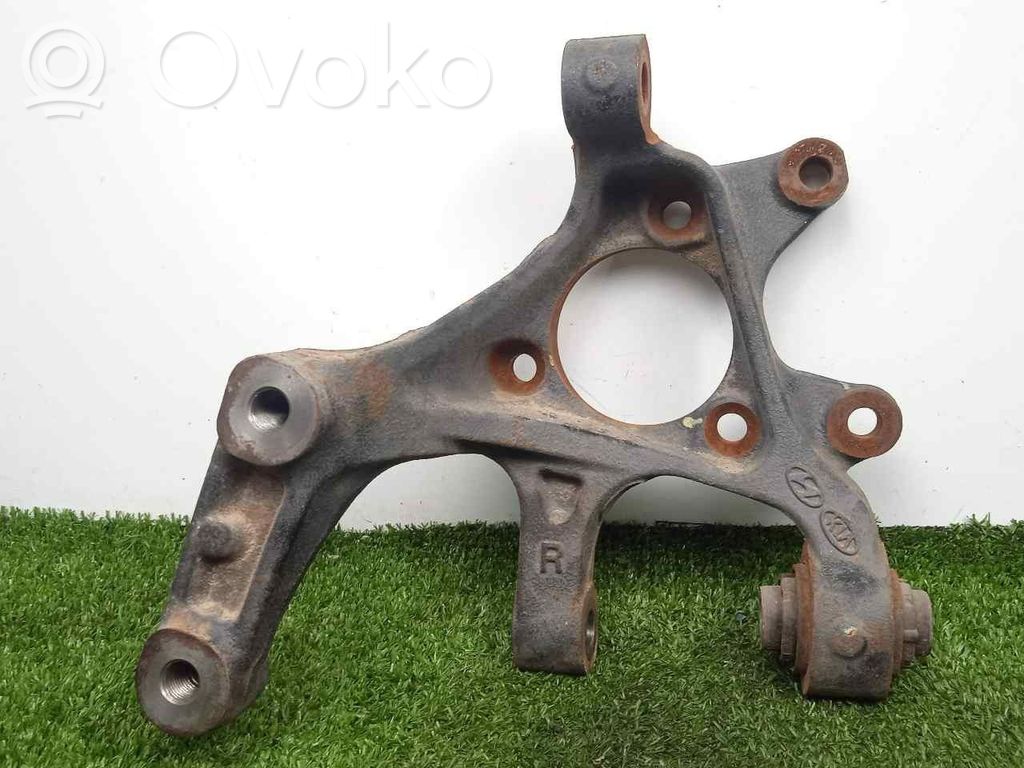 Hyundai i30 Fuso a snodo con mozzo ruota posteriore