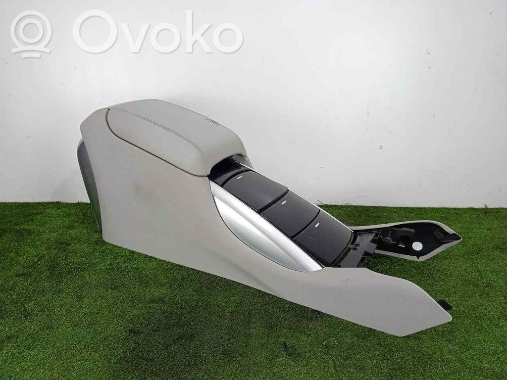 Armrest   CUEROGRIS