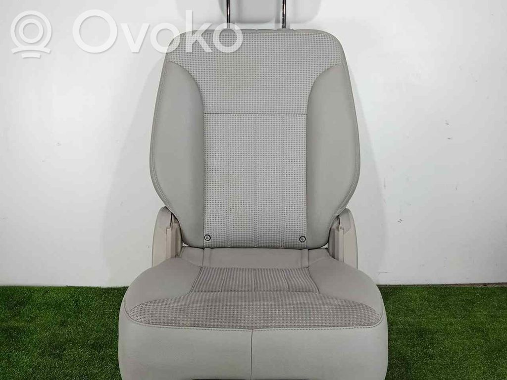Mercedes-Benz R W251 Takaistuin 