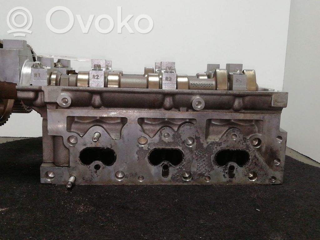 Engine head   90412232