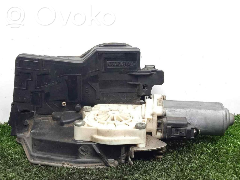 Etuoven lukko   7028908,16PINES